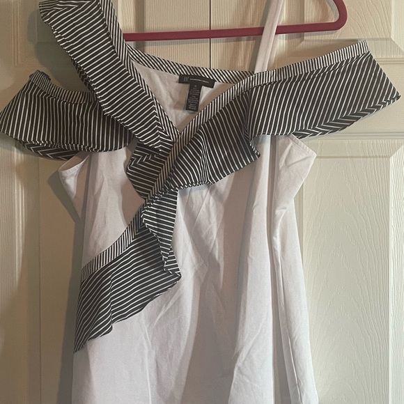 INC flirty tank top XL - Picture 3 of 4